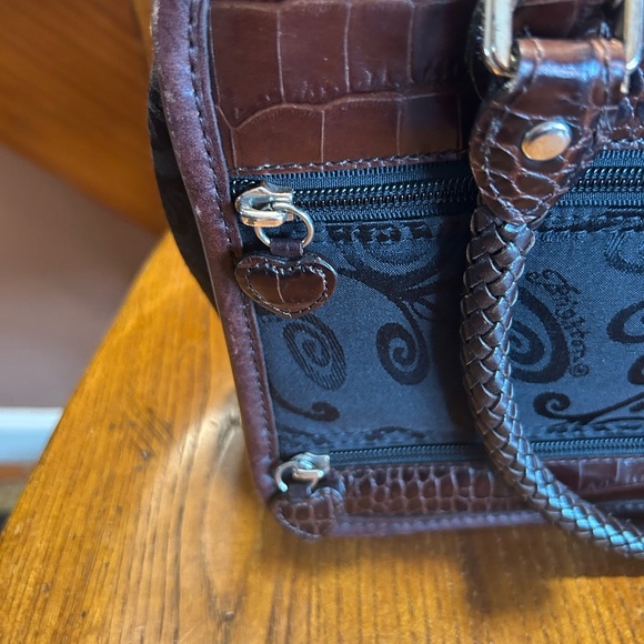 Brighton Lansky Travel Cosmetic & Toiletry Bag - Picture 8 of 16